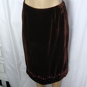Finity velvet beaded and embroidered skirt - size 10